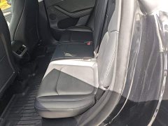Tesla Model Y Rear-Wheel Drive - ფოტო 17