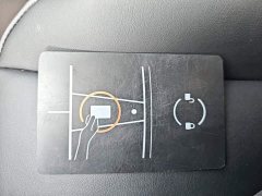 Tesla Model Y Rear-Wheel Drive - ფოტო 9