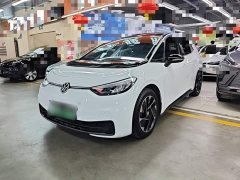 Volkswagen ID.3 Outstanding Edition - ფოტო 1