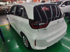 Honda Fit 1.5L CVT Trend Edition - ფოტო 5