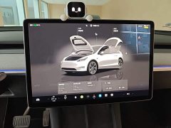 Tesla Model Y Rear-Wheel Drive - ფოტო 12
