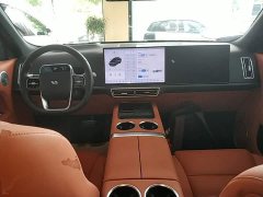 Li Auto L8 Ultra Smart Refresh Edition - ფოტო 10