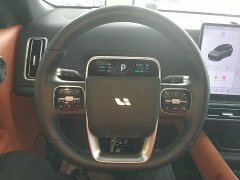 Li Auto L8 Ultra Smart Refresh Edition - ფოტო 11
