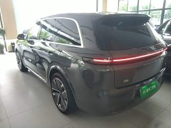 Li Auto L8 Ultra Smart Refresh Edition - ფოტო 5