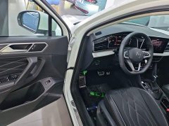 Volkswagen Tiguan L Outstanding Edition 330TSI Automatic Two-Wheel Drive R-Line Dragon Shine Version - ფოტო 16