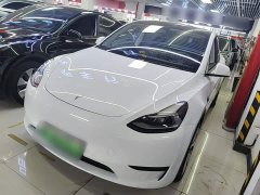 Tesla Model Y Rear-Wheel Drive - ფოტო 1