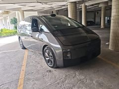 Li Auto Li Xiang MEGA Ultra - ფოტო 4