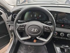 Hyundai Elantra 2023 1.5L CVT GLX Elite - ფოტო 11