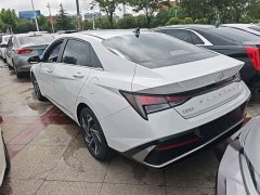 Hyundai Elantra 2023 1.5L CVT GLX Elite - ფოტო 5