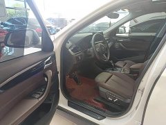 BMW X1 sDrive25Li Leading Edition - ფოტო 16