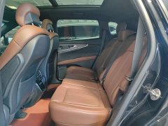 Lincoln Explorer 2.7T AWD Elite - ფოტო 17