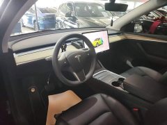 Tesla Model Y Rear-Wheel Drive - ფოტო 10