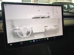 Tesla Model Y Rear-Wheel Drive - ფოტო 13