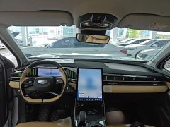 Geely Boyue L 2023 1.5TD DCT Luxury - ფოტო 10