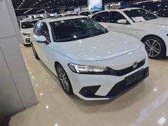 Honda Civic 240TURBO CVT Dynamic Edition - photo 4