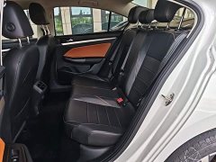 Volkswagen Bora 200TSI DSG Comfort Edition - ფოტო 17