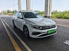 Volkswagen Bora 200TSI DSG Comfort Edition - ფოტო 4