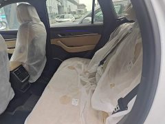 Geely Xingyue L 2025 Oriental Radiance 2.0T Auto Panorama Edition - ფოტო 17