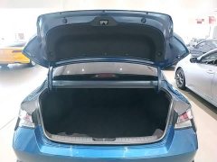 Hyundai Elantra 1.5L CVT Luxury - ფოტო 19