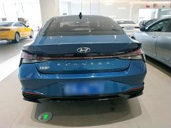 Hyundai Elantra 1.5L CVT Luxury - ფოტო 6