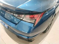 Hyundai Elantra 1.5L CVT Luxury - ფოტო 8