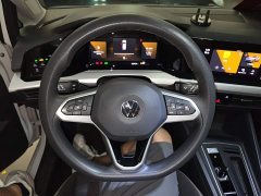 Volkswagen Golf 200TSI DSG - ფოტო 11