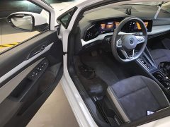 Volkswagen Golf 200TSI DSG - ფოტო 16