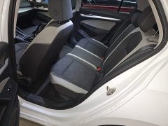 Volkswagen Golf 200TSI DSG - ფოტო 17