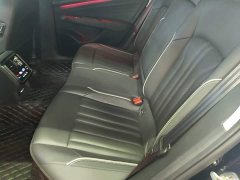 Volkswagen Passat Facelift 330TSI Starry Sky Elite - ფოტო 17