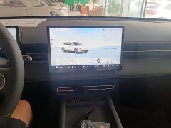 Wuling Starlight 70km Smart Standard Edition - ფოტო 13