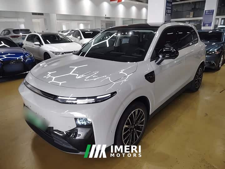 Leapmotor B10 510 Pleasure Edition - ავტომობილი ჩინეთიდან