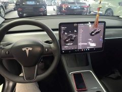 Tesla Model Y 2022 Facelift Long Range All-Wheel Drive - ფოტო 13