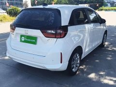 Honda Fit 1.5L CVT Trend Edition - ფოტო 7