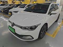 Volkswagen Golf 2023 280TSI DSG Pro - ფოტო 1