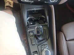 BMW X1 Facelift sDrive25Li Premier - ფოტო 14