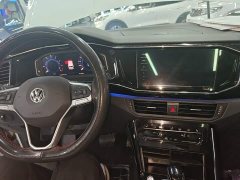 Volkswagen Taos GTE Plug-in Hybrid Taos GTE 2020 1.4T Luxury - ფოტო 10
