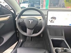 Tesla Model Y 2022 Facelift Rear-Wheel Drive - ფოტო 11