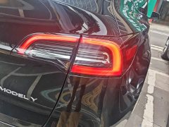 Tesla Model Y 2022 Facelift Rear-Wheel Drive - ფოტო 8