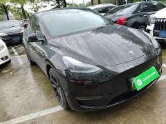Tesla Model Y Long Range All-Wheel Drive - ფოტო 4