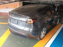 Tesla Model Y Long Range All-Wheel Drive - ფოტო 7