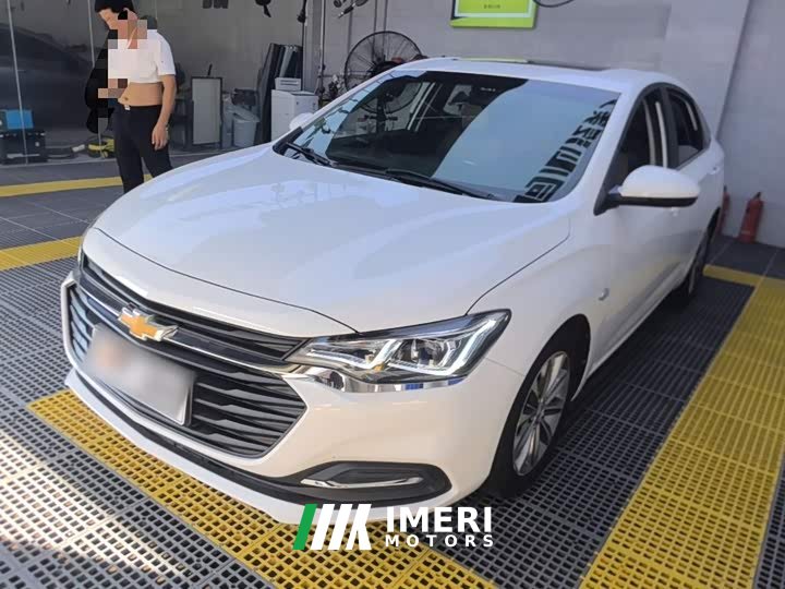 Chevrolet Cruze 320 Automatic Enjoy Sunroof Edition