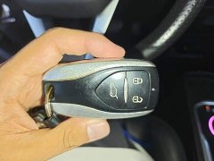 Yuehu 30.66kWh Two-Wheel Drive VIP Edition - ფოტო 9