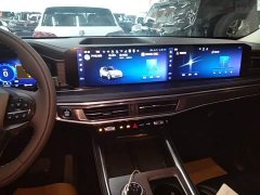 Ford Explorer 2023 EcoBoost 285 AWD Fashion Plus 7-Seater - ფოტო 13