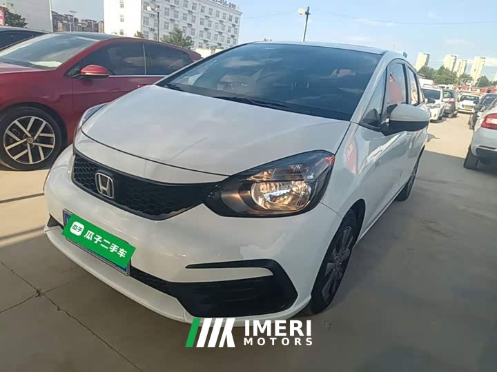 Honda Fit 1.5L CVT Trendy Sunroof Edition - ავტომობილი ჩინეთიდან