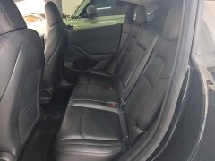 Tesla Model Y Standard Range RWD - ფოტო 17