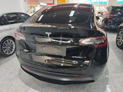 Tesla Model Y Standard Range RWD - ფოტო 6