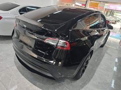 Tesla Model Y Standard Range RWD - ფოტო 7