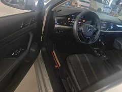 Volkswagen Lavida 280TSI DSG Comfort - ფოტო 16