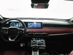 Jetour Jietu X70 PLUS 2021 1.6T DCT Deluxe PRO 7-Seater - ფოტო 10