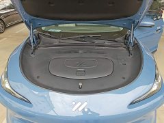 IM Motors Zhiji LS6 Lingxi Intelligent Driving Edition - ფოტო 20